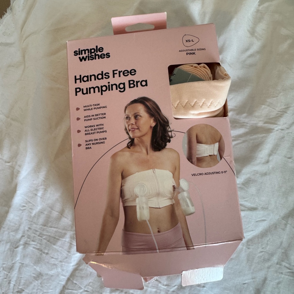 Simple Wishes NWT Hands-Free Pumping Bra - Pink
